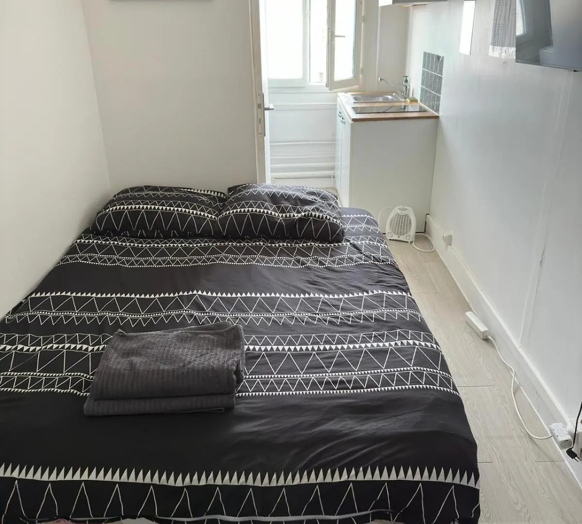 Cozy Room Nearby Champs Elysees 4 Paris 0*,  France